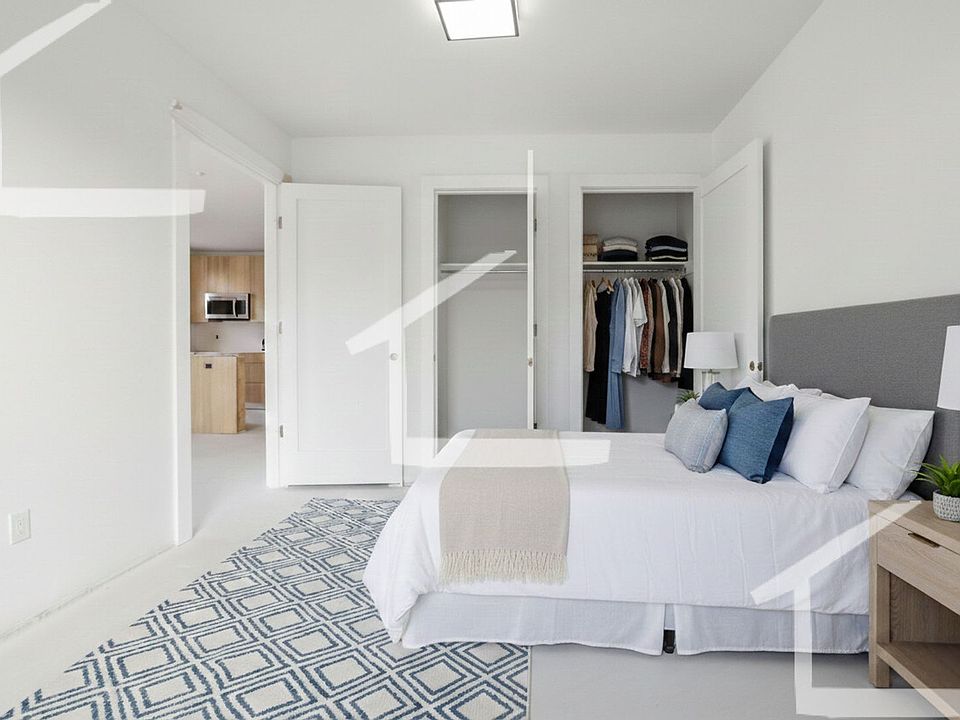 1st image of 1035 Commonwealth Ave