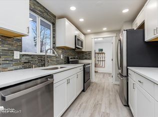 11511 Via Appia, Anchorage, AK 99515