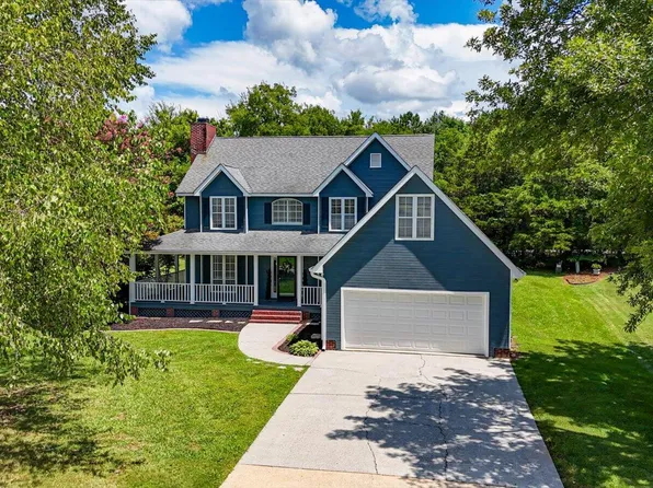 59 Briarwood Dr, Ringgold, GA 30736