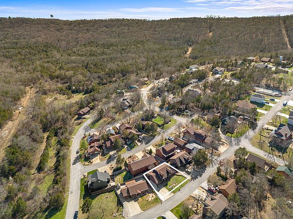 4th image of 145 Whispering Pine Way