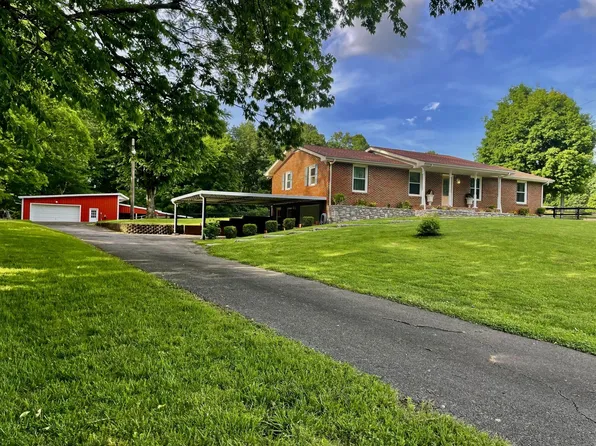 8370 Horseshoe Rd, Cross Plains, TN 37049