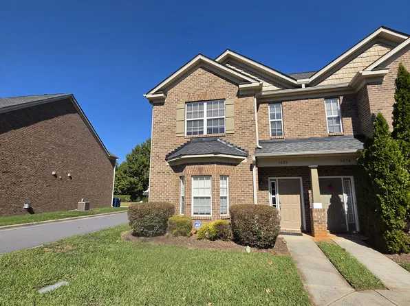 5682 Stafford Rd, Charlotte, NC 28215