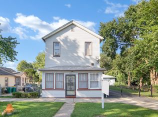 563 Ohio St, Joliet, IL 60432