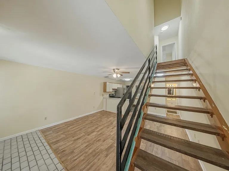 512 McKeithan St #3 — Photo 16