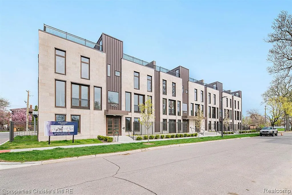 1 bed, 1.0 bath, 883 sqft, $2,250 — Photo 2