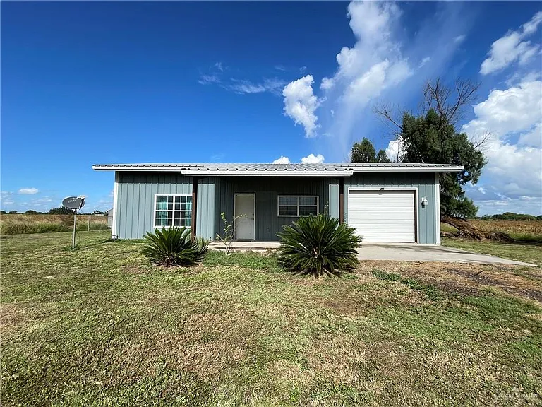 21799 Parker Rd — Photo 1
