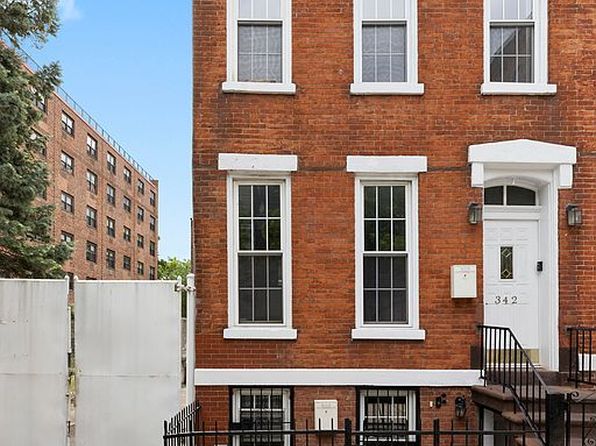 342 Carroll St