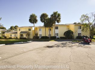 569B Fairways Cir, Ocala, FL 34472