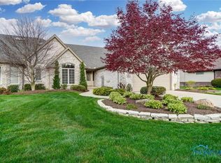 3842 Deer Valley Ln, Maumee, OH 43537