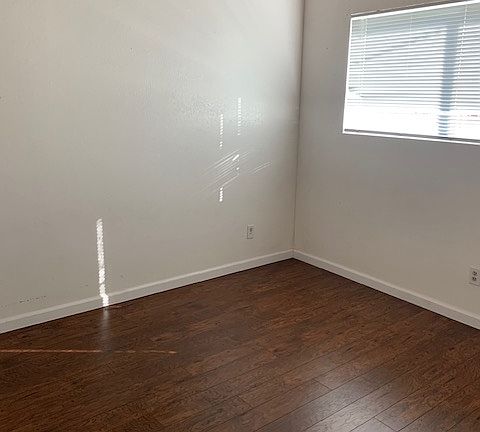 4th image of 1475 El Camino Real