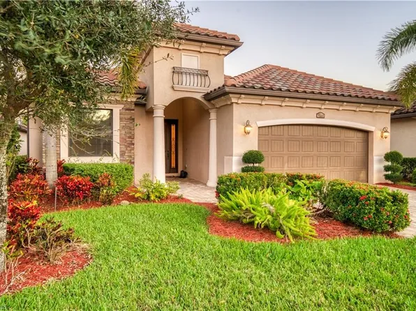 9446 Piacere Way, Naples, FL 34113