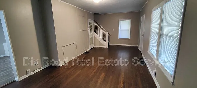 4 bed, 1.5 bath, 1552 sqft, $1,195 — Photo 4