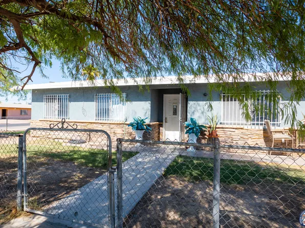 302 E Hamilton Ave, El Centro, CA 92243