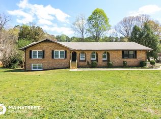 8750 Twin Oaks Dr, Jonesboro, GA 30236