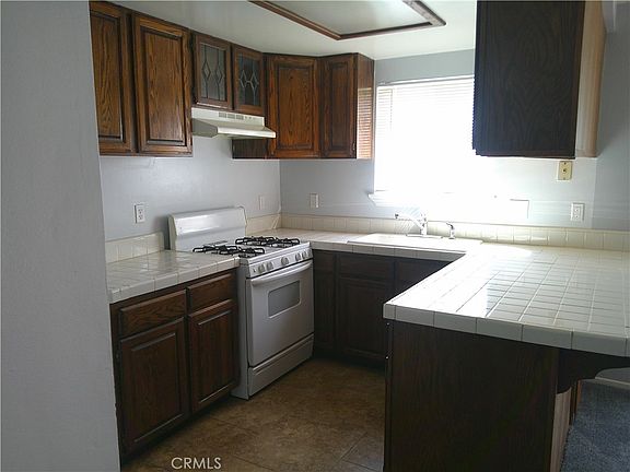 3rd image of 5237 Bushnell Ave