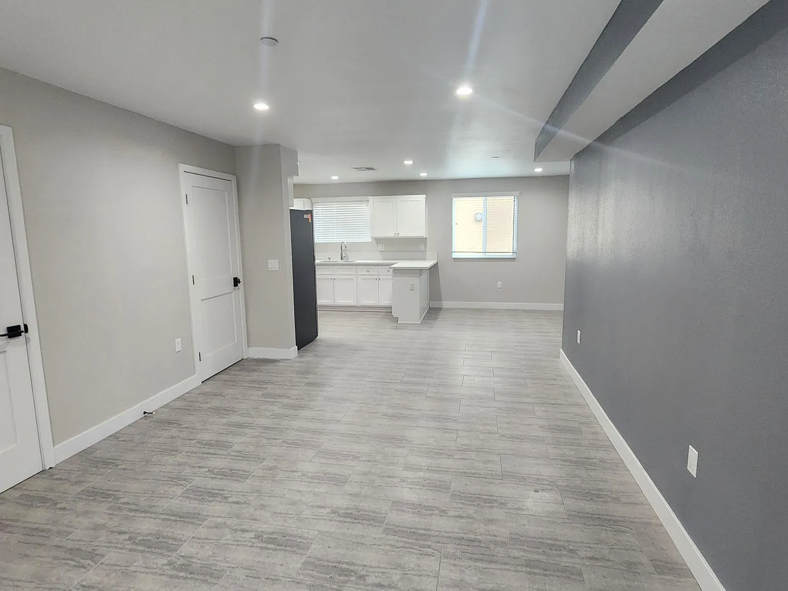 2 bed, 2.5 bath, 1050 sqft, $2,800 — Photo 3