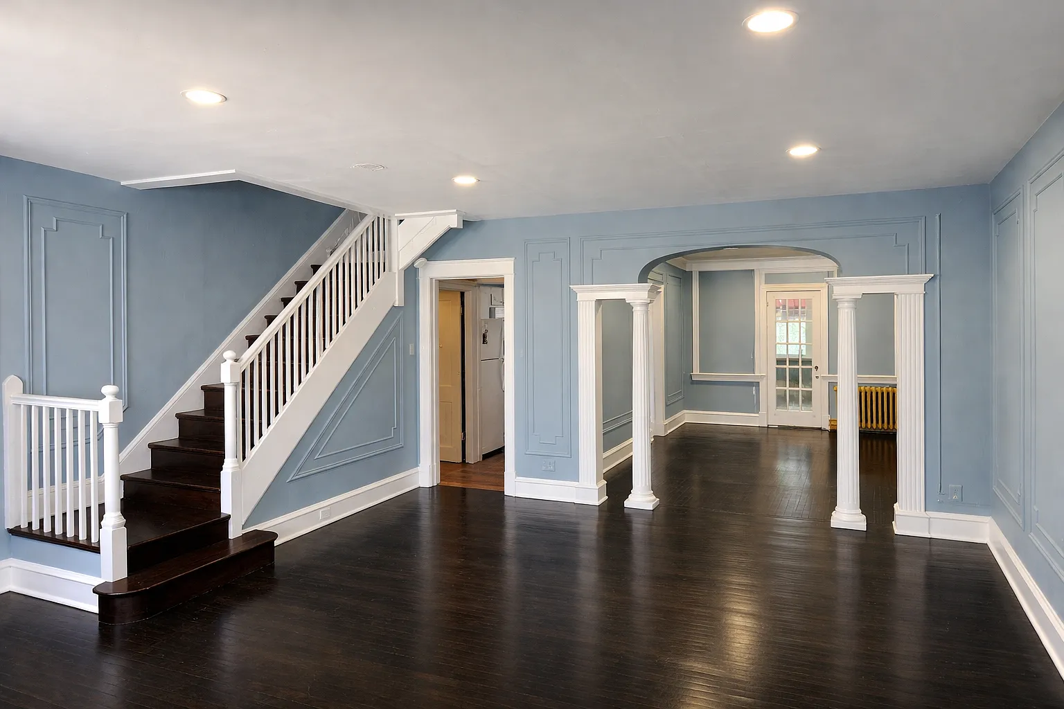 7 bed, 1803 sqft, $7,250 — Photo 2