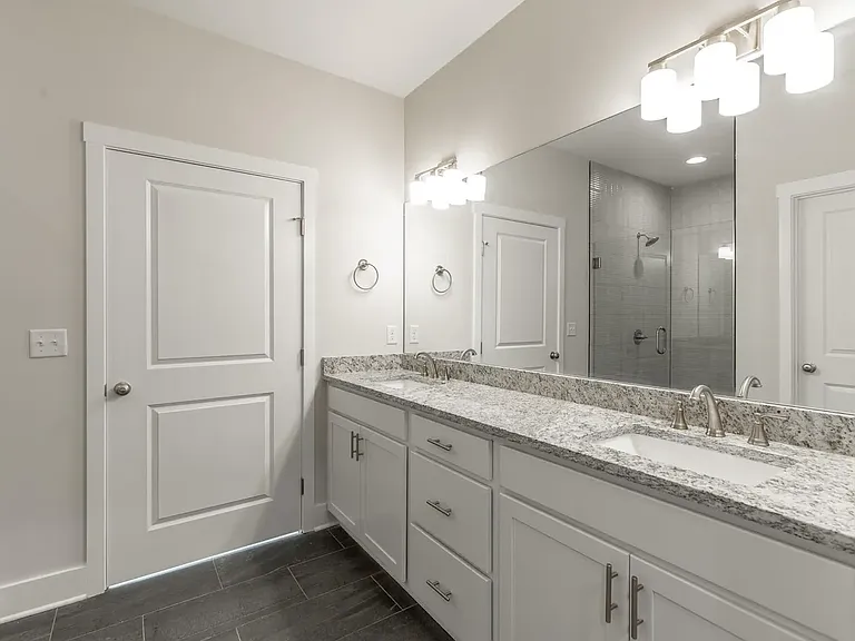 4696 Heiskell Dr — Photo 25