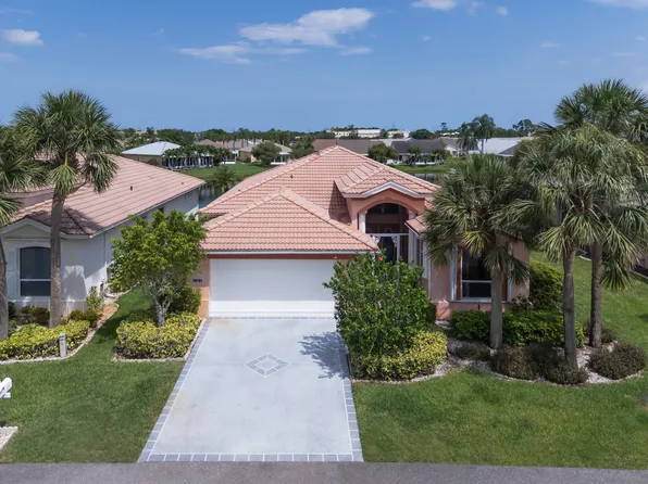 570 NW Lambrusco Drive, Port St Lucie, FL 34986