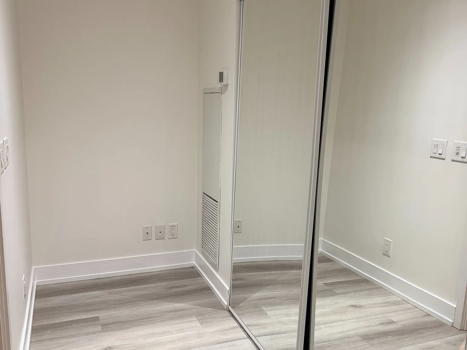 2 bed, $3,000 — Photo 4