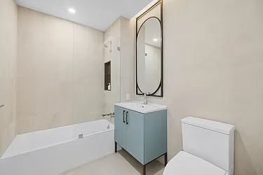 240 Willoughby Street #8E image 1 of 9