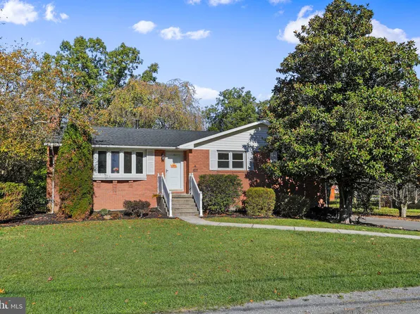 711 Miller St, Lavale, MD 21502