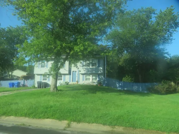9 Greystone Cir, Waldorf, MD 20602