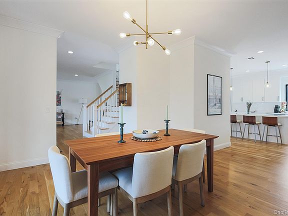 3rd image of 3225 Stanley Road