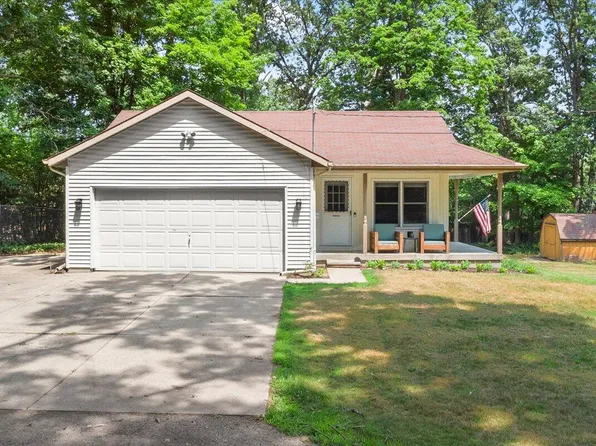 1021 33rd St SW, Wyoming, MI 49509