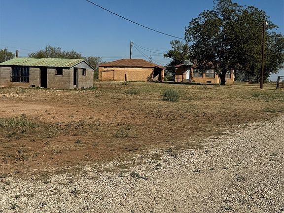5th image of 1593 Irvin Rd