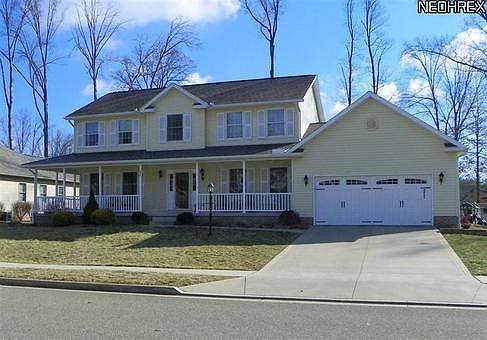 1st image of 377 Aspen Dr