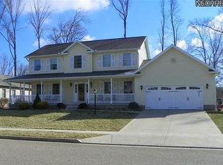 377 Aspen Dr, Dover, OH