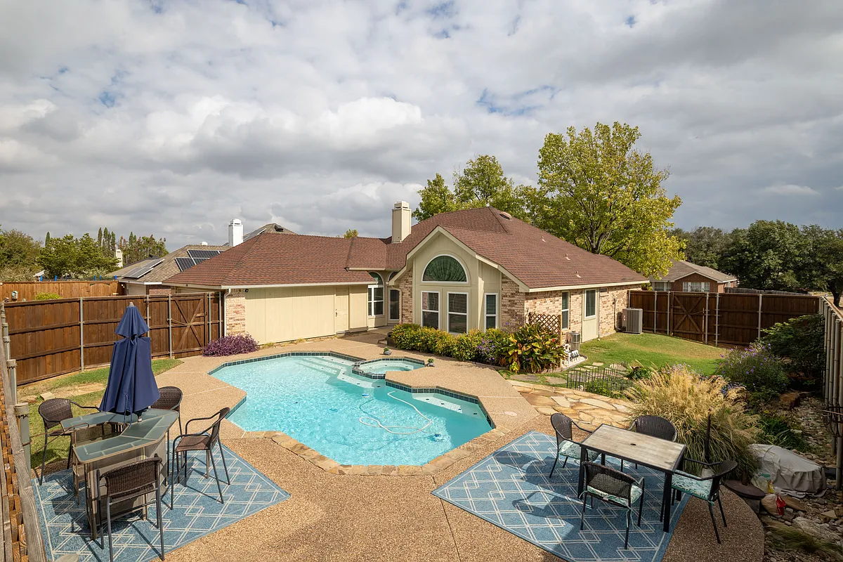 Photo 2 of 47 - 3410 Los Alamos Ln - McKinney, TX Building Photo - 3410 Los Alamos Ln