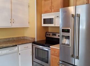 6 Heath Rd, Shrewsbury, MA 01545