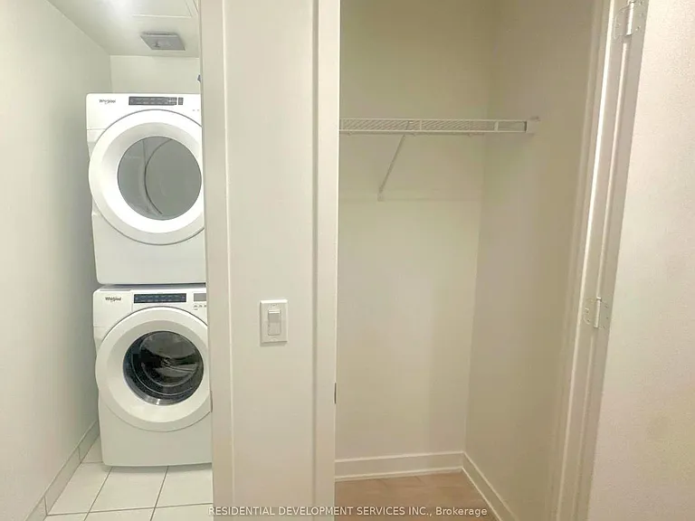 70 Princess St #311 — Photo 14
