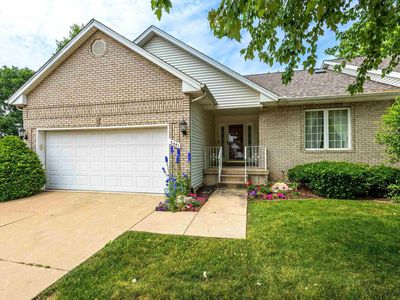 3441 Maple Glen Dr, Bettendorf, IA, 52722