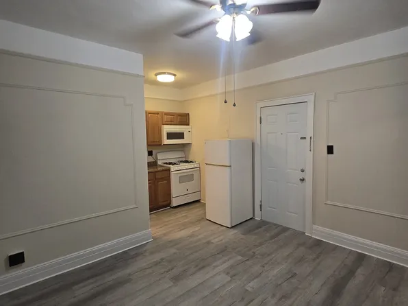 42 Kelly Pkwy, Bayonne, NJ 07002