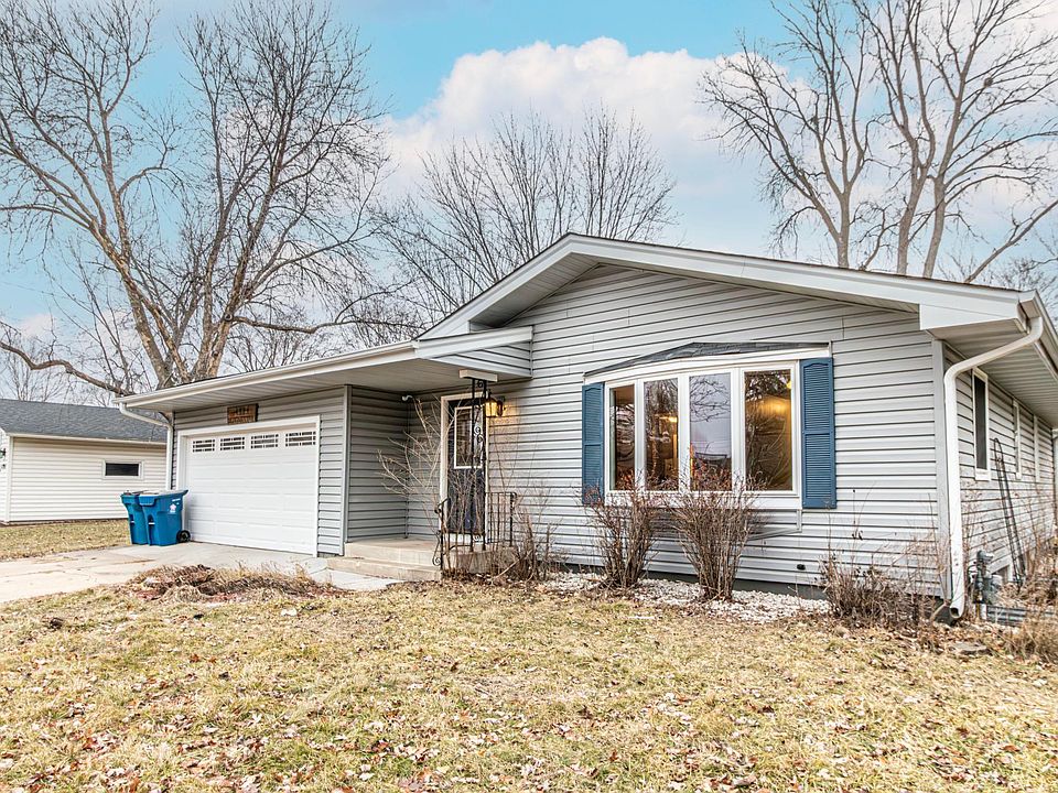 1st image of 4784 Sandra Ln