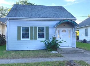 1525 Swanwick St, Chester, IL 62233