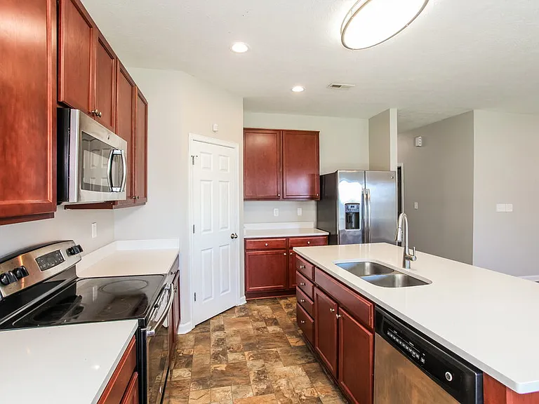 8267 Templederry Dr — Photo 6