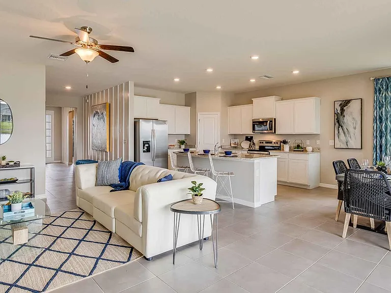 8400 Bower Bass Cir — Photo 15
