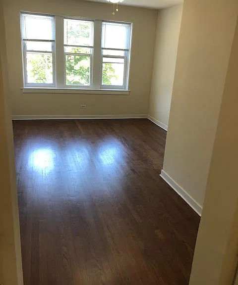 5615 W Wellington Ave #3W — Photo 17