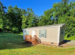 387 Woodlee Dr, Advance, NC 27006