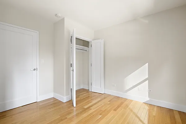 Rented by Stonehenge NYC LLC | media 10