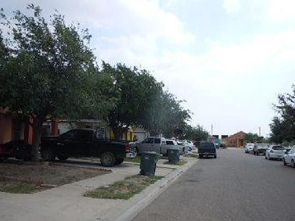 3rd image of 506 Little Foot Dr