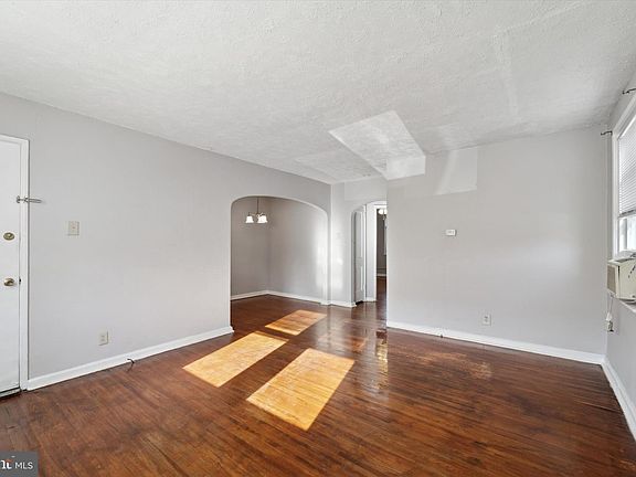 2nd image of 339 E Essex Ave