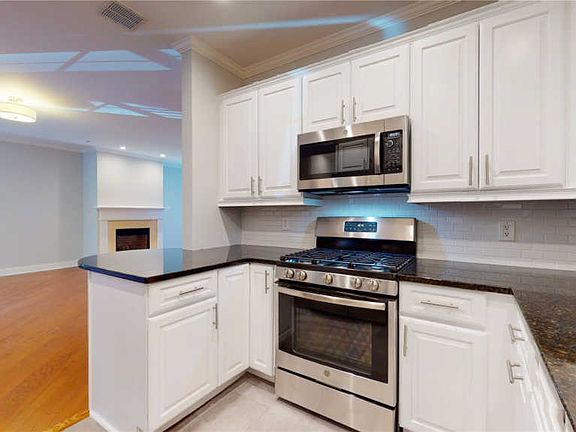 5th image of 257 Central Ave APT 2F