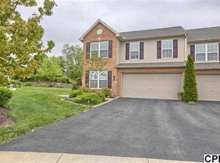 1221 Cross Creek Dr, Mechanicsburg, PA 17050