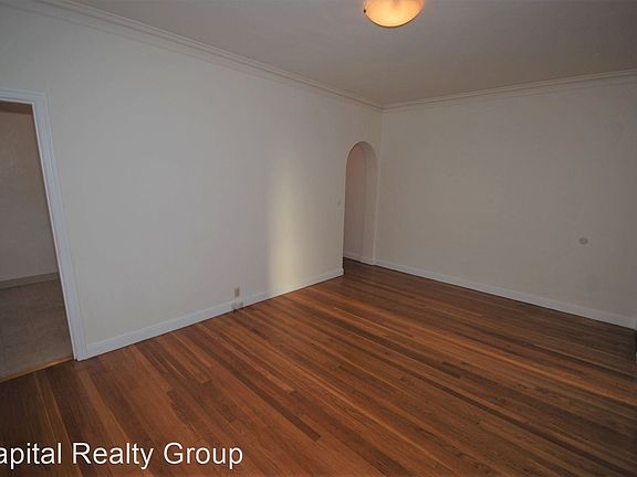 5th image of 215 7th Ave APT 3