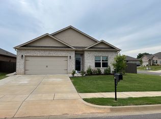 100 Dockview Cir, Meridianville, AL 35759